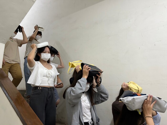 112學年度第1學期學生宿舍新生防災教育與住宿講習活動圖片