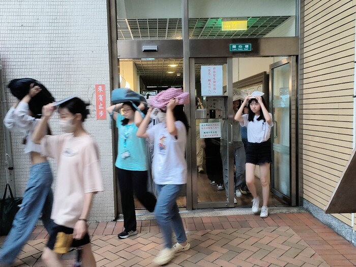112學年度第1學期學生宿舍新生防災教育與住宿講習活動圖片