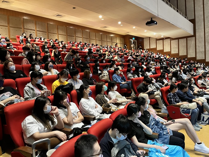 110學年度第2學期防災教育暨住宿安全研習圖片