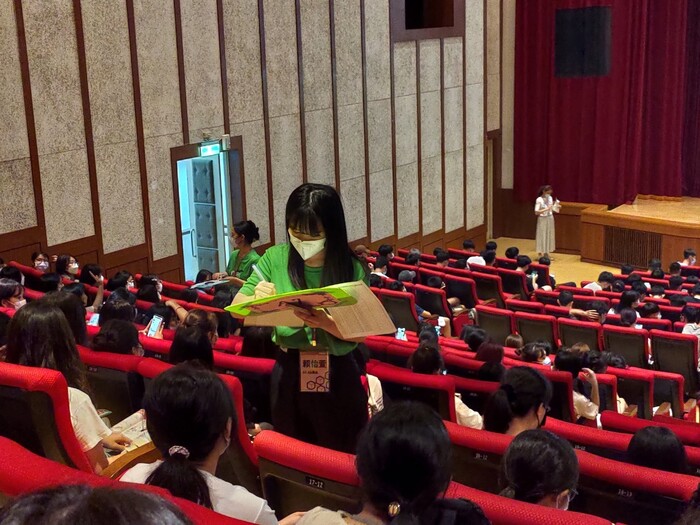 111學年度第1學期學生宿舍新生防災教育與住宿講習活動圖片